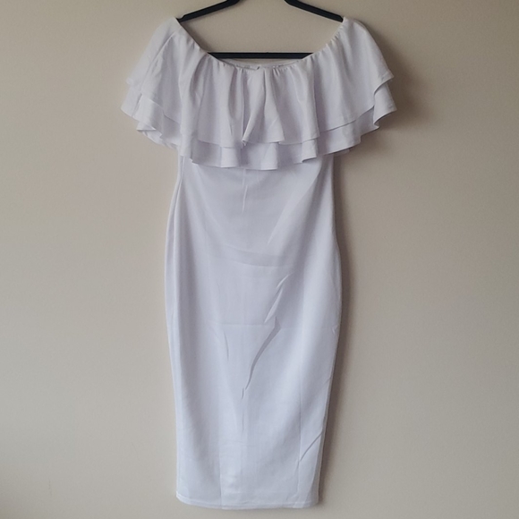 Fashion Nova Dresses & Skirts - Trade for🤍Sandy🤍💫 of shoulder dress